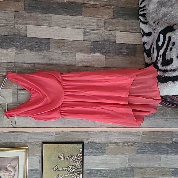 Dress - Picture 1 of 1